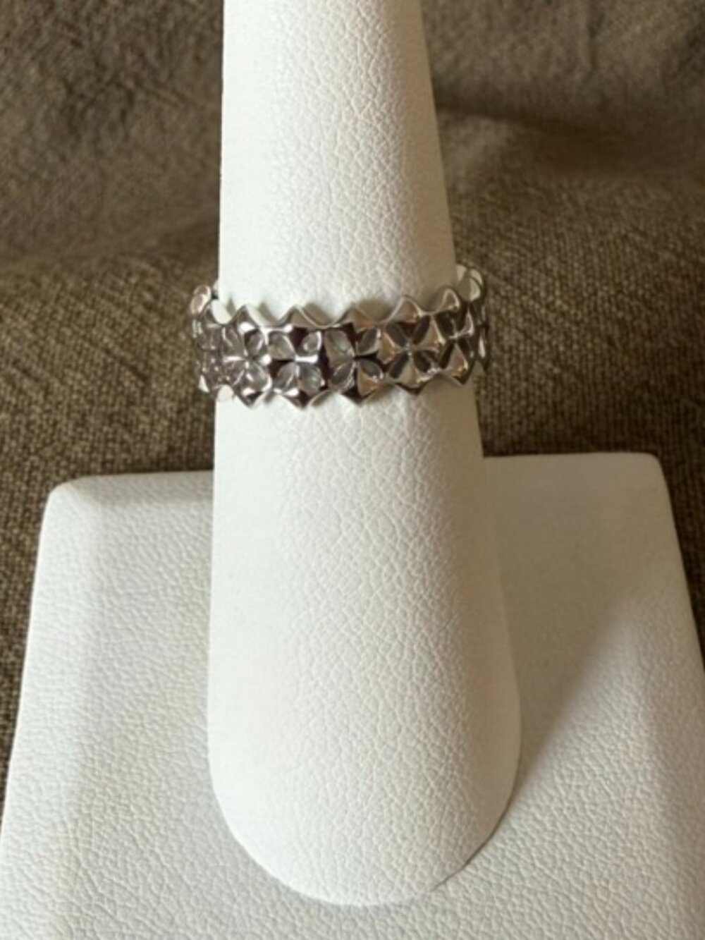 Sterling Silver Stud Ring